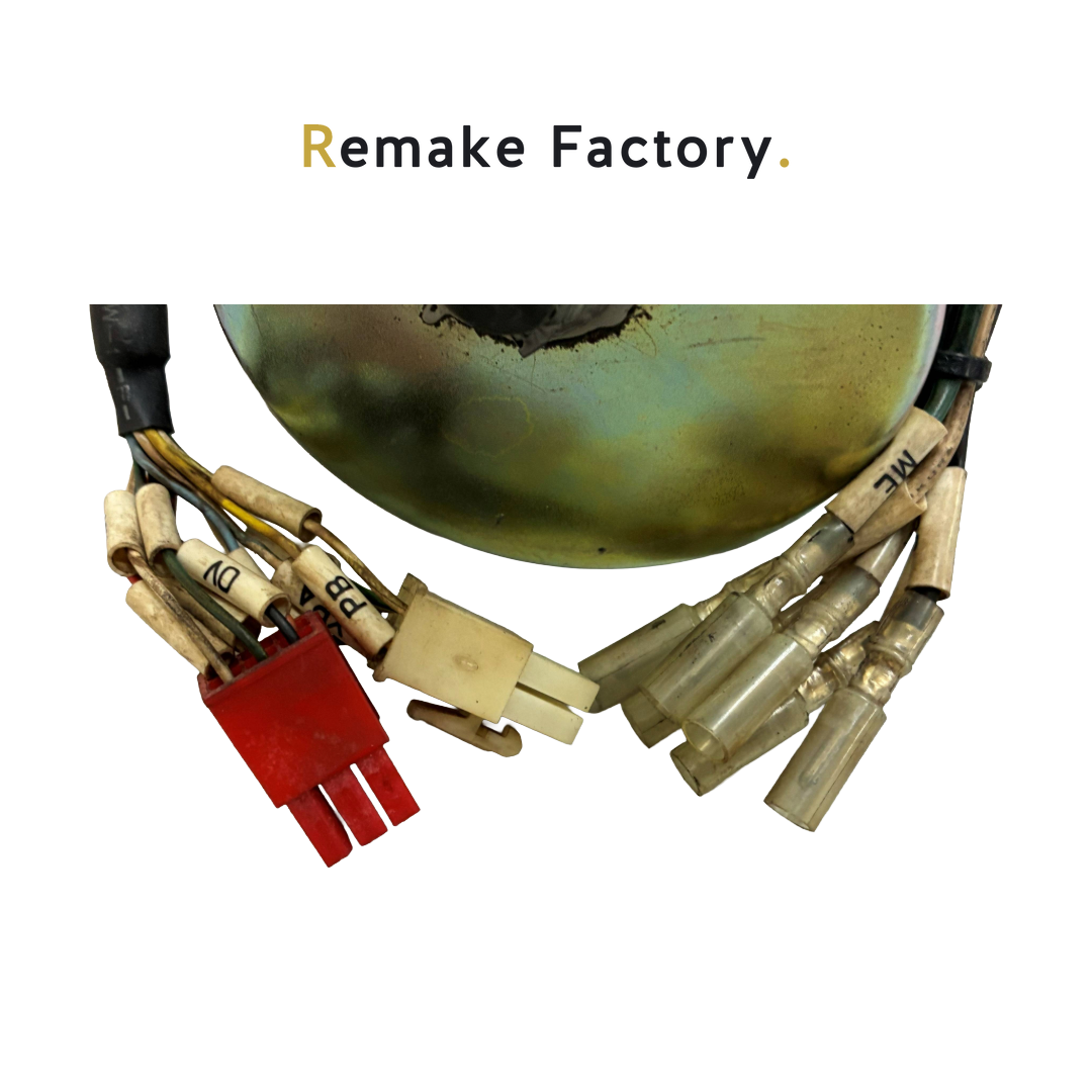 YASKAWA（安川電機） USASEM-02YR33　モータ　ロボット用　【動作確認済／中古】