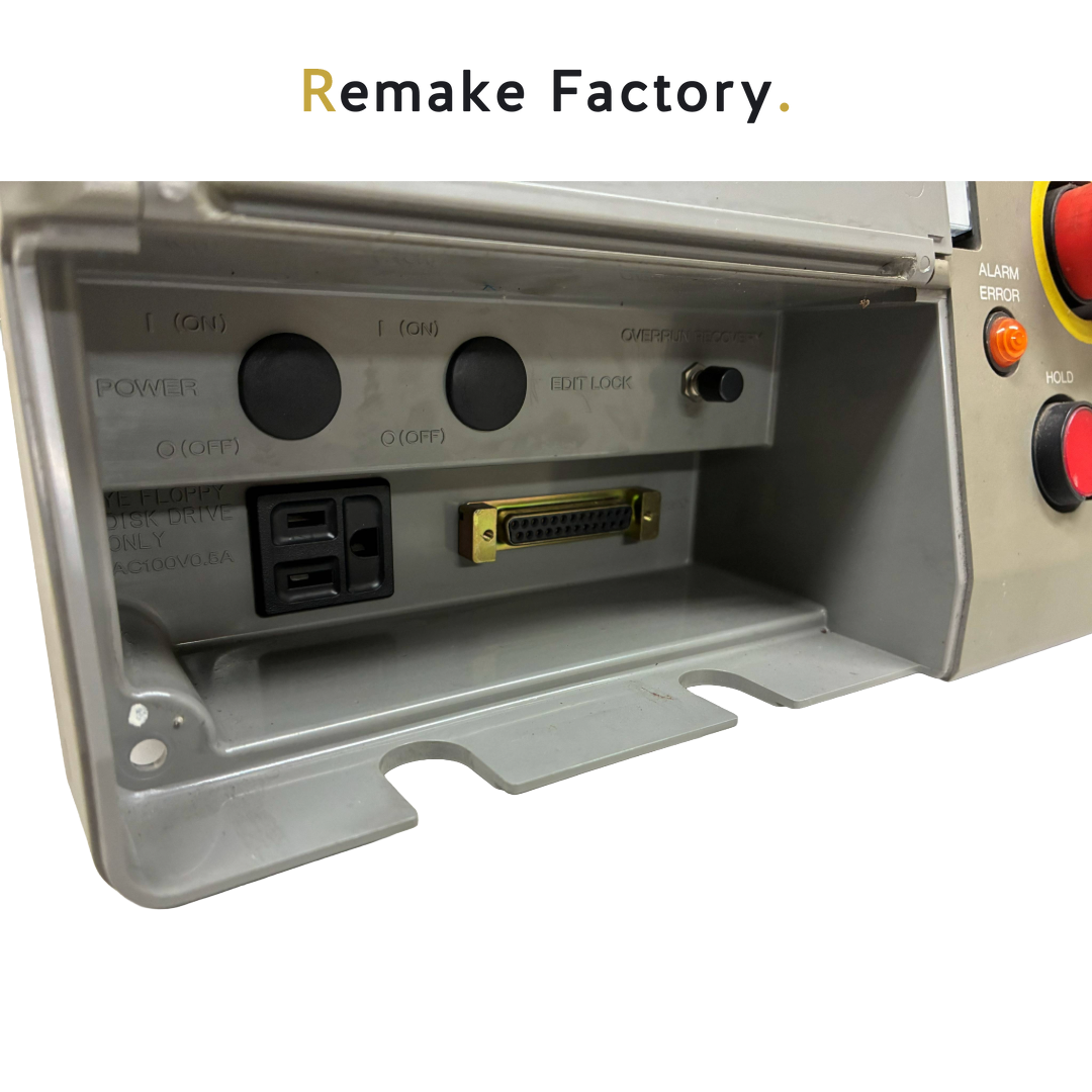 YASKAWA（安川電機） JZNC-MPB02E　操作パネルボックス　ロボット用　【動作確認済／中古】